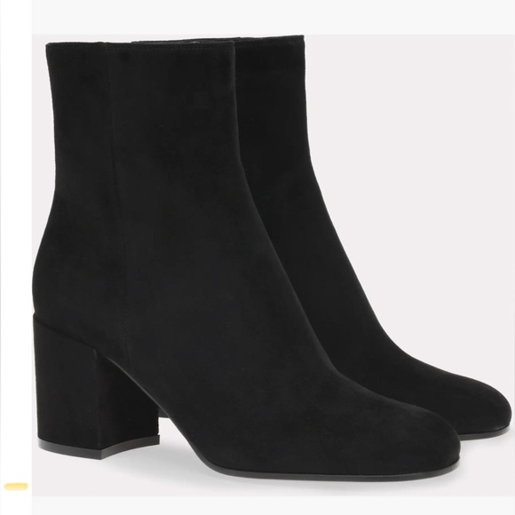 Gianvito Rossi Suede Bootie - Picture 2 of 9